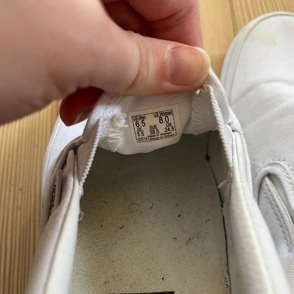 Vans Classic Slip-On White Canvas Skate Shoes Men 6.5 Womens 8.0 Low Top Sneaker - Picture 6 of 9
